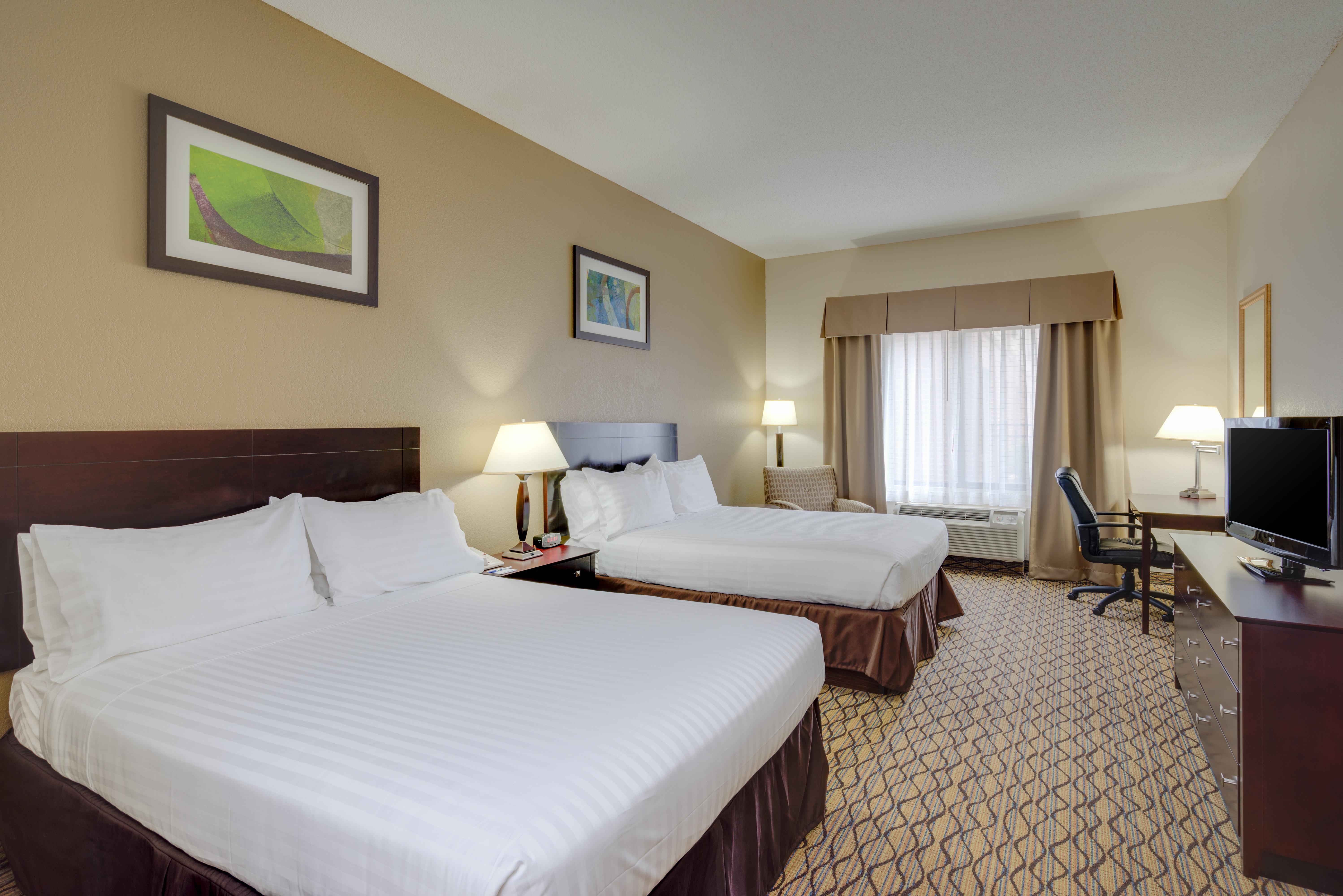 Holiday Inn Express Charles Town By Ihg Shenandoah Junction Exterior photo